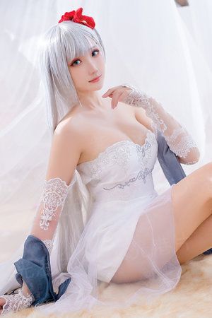 沉默不语的顾小姐
